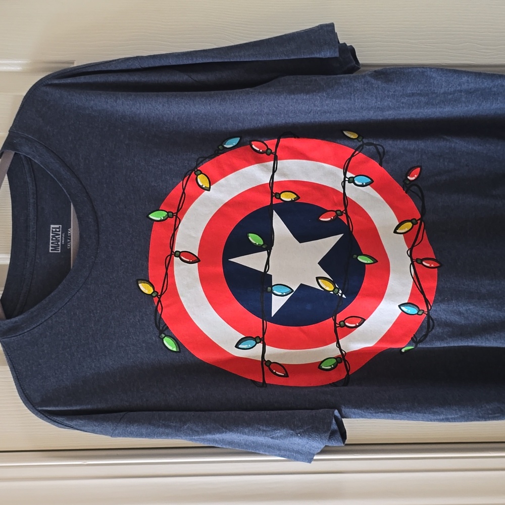 MARVEL BRAND SIGNATURE MEN'S BIG & TALL BLUE HOLIDAY CHRISTMAS LIGHTS TEE 2XL